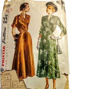 1940s Vintage Long Length Wrap Front Tailored Dress Sewing Pattern Simplicity Lg